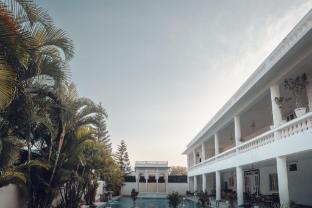 victoria mansion
