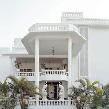 victoria mansion