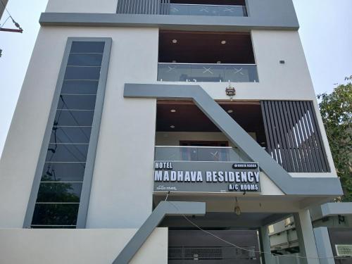 hotel madhava residency