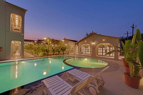 Villa Euphoria Resort At Statue Of Unity,,0 star