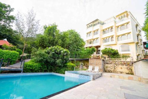 Gazebo By Vedic Vista,,3 star