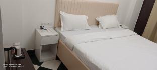 the ashish luxury stay