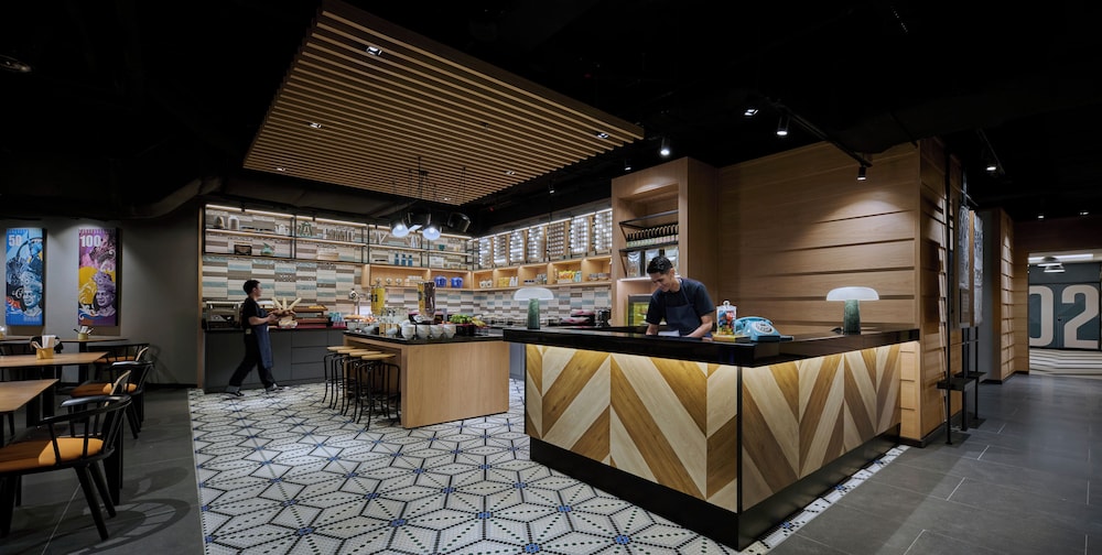 moxy kuala lumpur chinatown