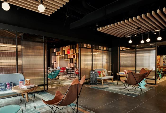 moxy kuala lumpur chinatown