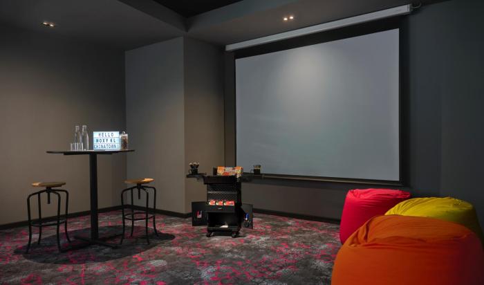 moxy kuala lumpur chinatown