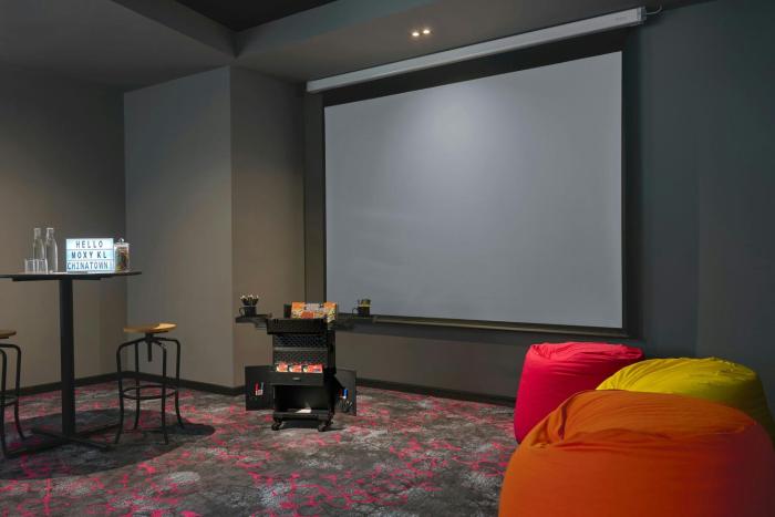 moxy kuala lumpur chinatown