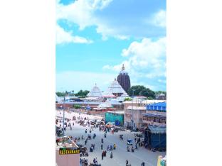 dhamstay hotel santosh inn near temple