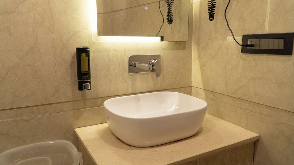 hotel rs grand