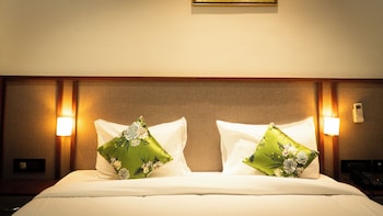 hotel rs grand