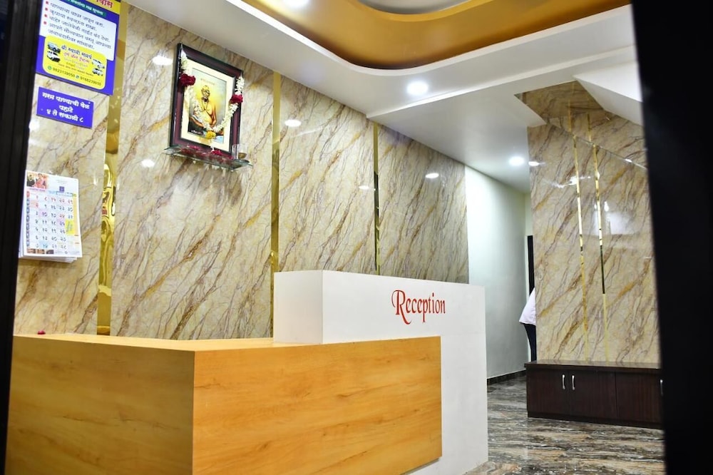 hotel kalika residency akkalkot
