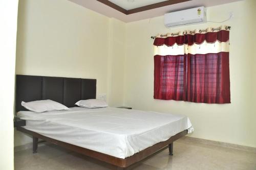Hotel Kalika Residency - Akkalkot,,2 star
