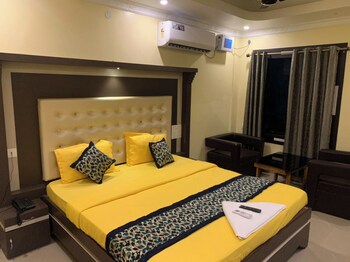 dhamstay hotel asish near sea beach puri