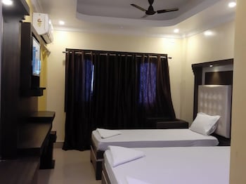 dhamstay hotel asish near sea beach puri