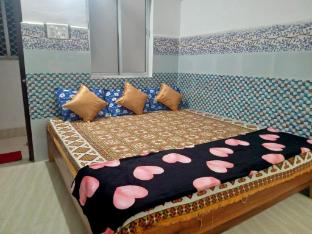 dhamstay hotel pranab sadan near beach