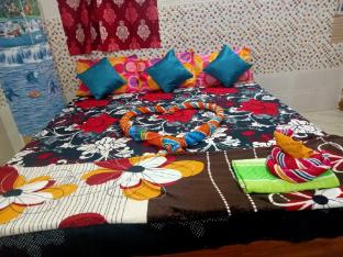 dhamstay hotel pranab sadan near beach