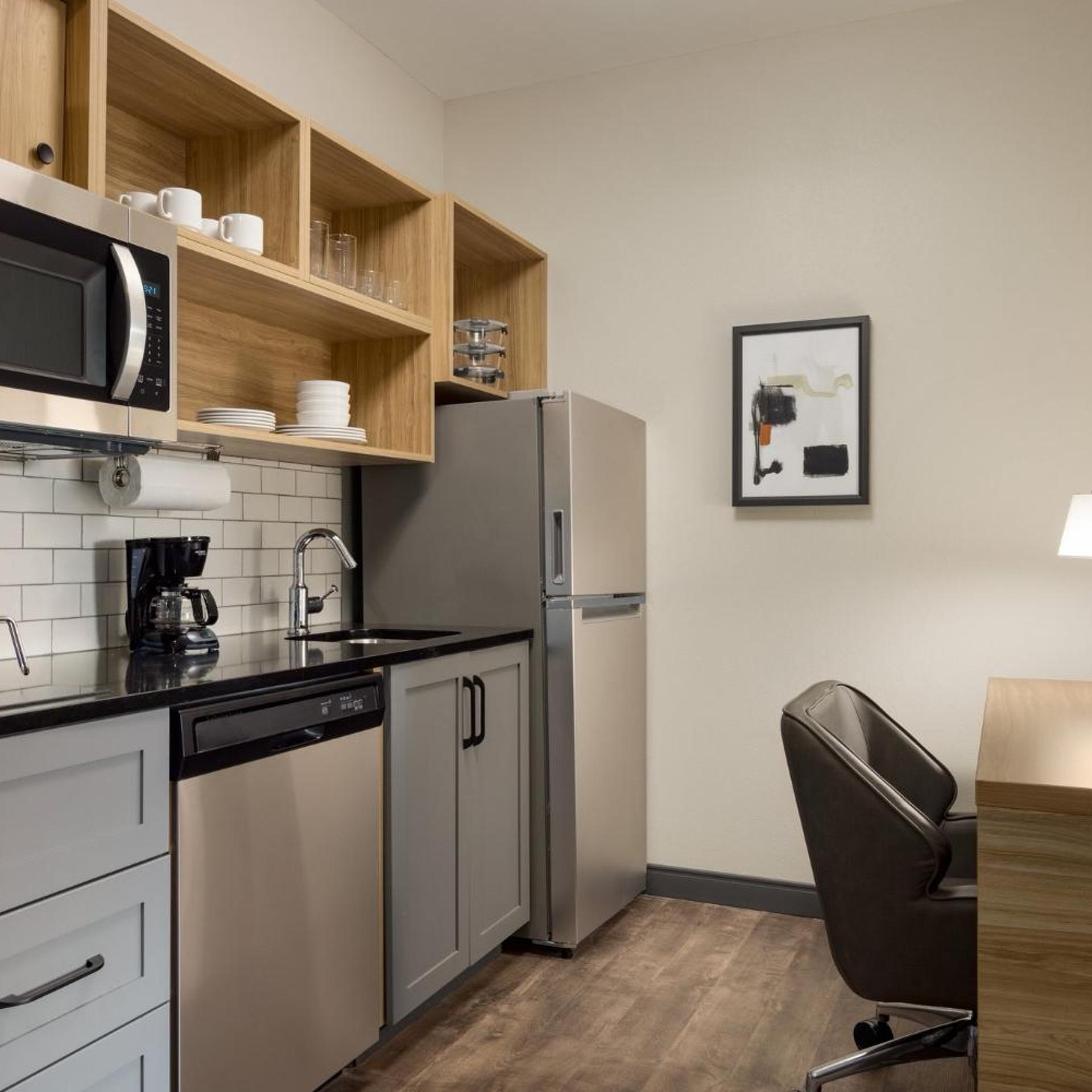 candlewood suites oakwood by ihg