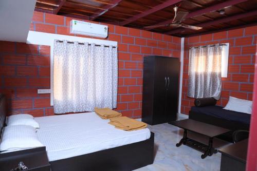 temple view homestay