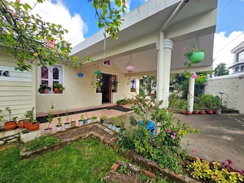 vibe inn kodai