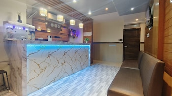 hotel ashraya international