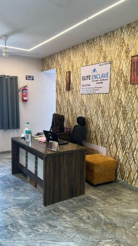 hotel elite enclave