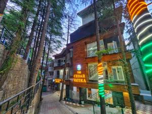 the cedar vatika hotel and restaurant