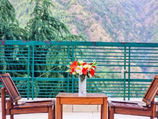 the cedar vatika hotel and restaurant