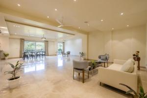 Hotel Urban Oasis Near Millennium Metro,,4 star