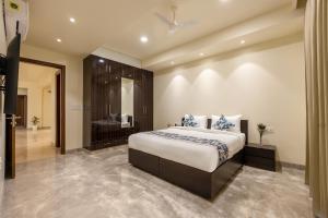 hotel urban oasis near millennium metro