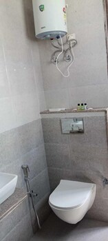 hotel mb nirala shyam