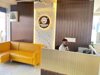 hotel mb nirala shyam