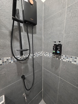 Asap Boutique Phuket,,3 star