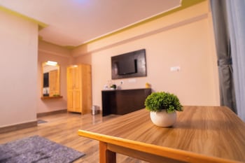 divine brookyard resort