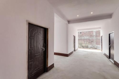 Spot On Hotel Chitransh Inn,,2 star