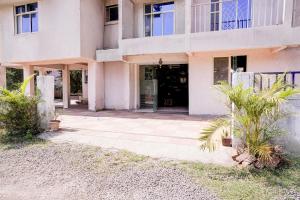 spot on jahanvi guest house