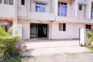 spot on jahanvi guest house