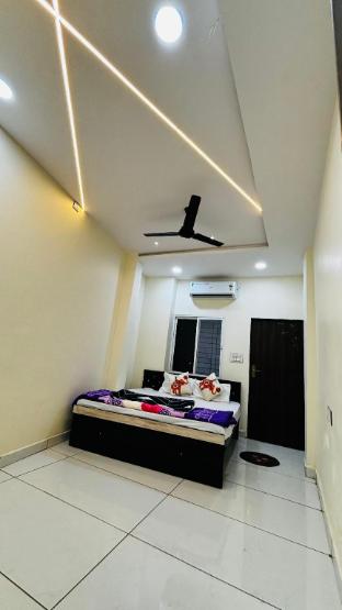 hotel shree nidhi comfort stay