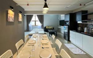 pinnacle kelana jaya by airhost