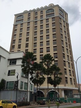 pinnacle kelana jaya by airhost