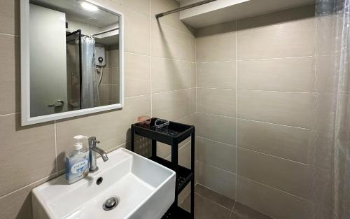 pinnacle kelana jaya by airhost