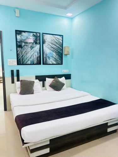 Hotel Pimprii Stays,Pune,,3 star