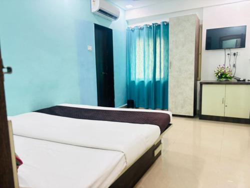 hotel pimprii stays pune