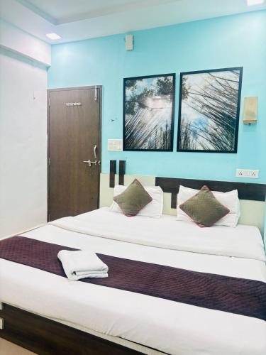 hotel pimprii stays pune