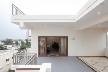 aetheria service apartments