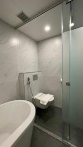 pristine pavilion hotel