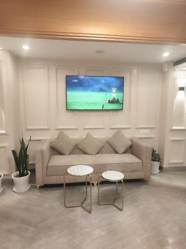 pristine pavilion hotel