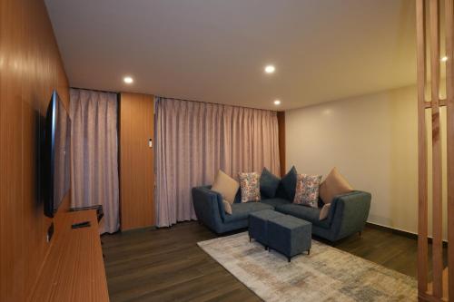 pristine pavilion hotel