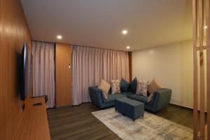 pristine pavilion hotel