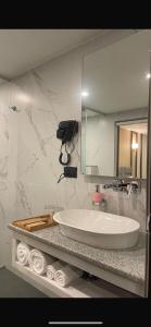 pristine pavilion hotel