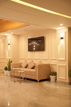 pristine pavilion hotel