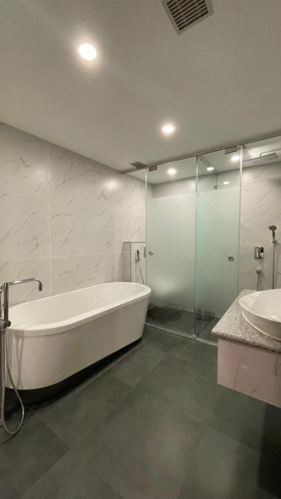 pristine pavilion hotel